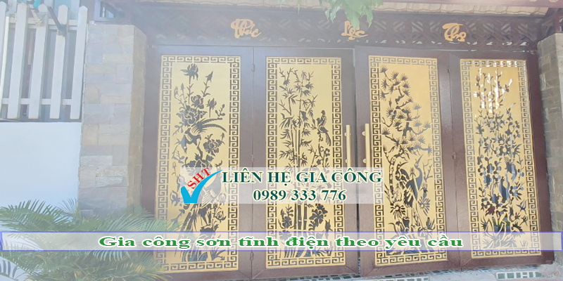 cửa sắt 4 cánh sơn tĩnh điện